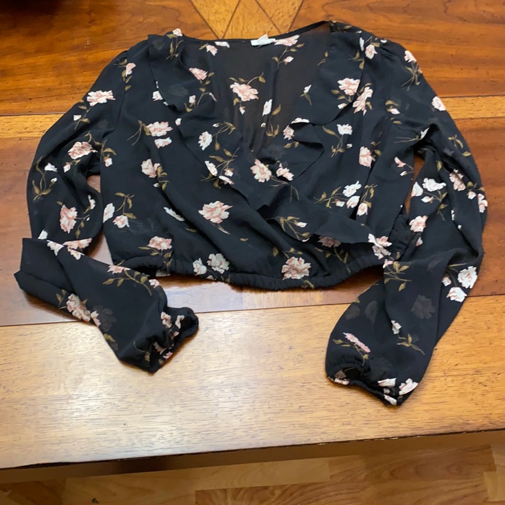 Floral crop top!